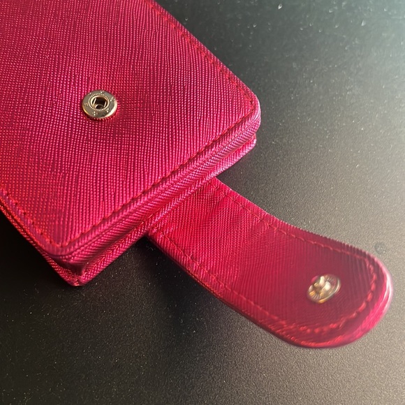 LIPSENSE CASE HOLDER WITH MIRROR - Picture 2 of 2